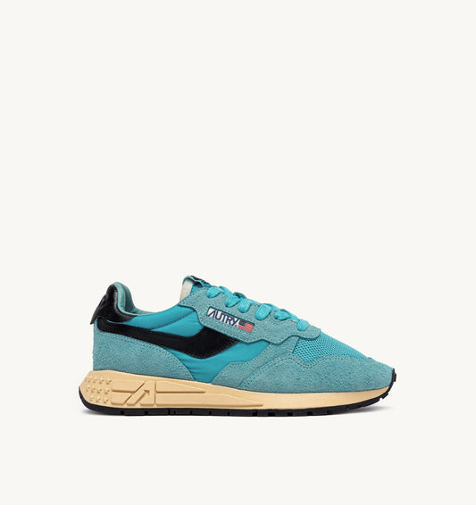 SNEAKERS REELWIND LOW AUS NYLON WILDLEDER UND LEDER IN CAPRI UND SCHWARZ